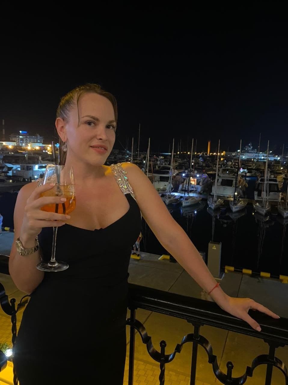 Индивидуалка Питера Яна с 4 размером груди предлагает интим услуги у метро Волковская  +7(981)214-21-80 - фото 3